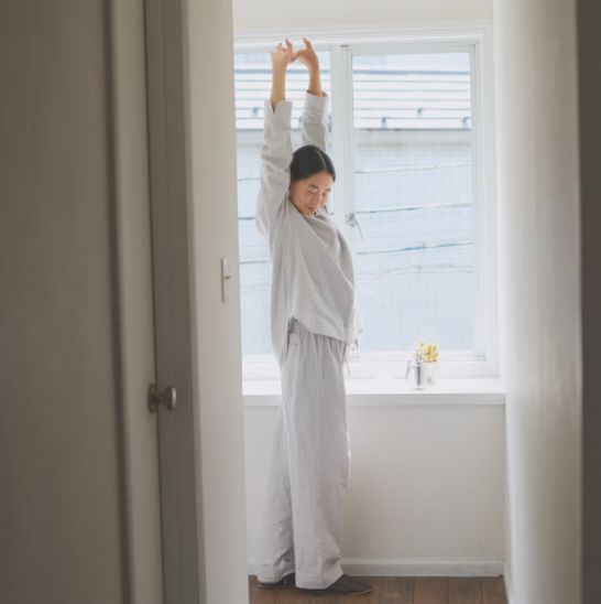 运用极简风打造一人居住起来有多品质？龙八国际娱乐网站高级审美的装修风格(图3)